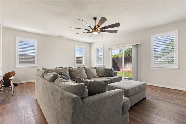 2001 Stone Wood Loop, Marysville, CA 95901