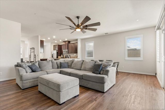 2001 Stone Wood Loop, Marysville, CA 95901