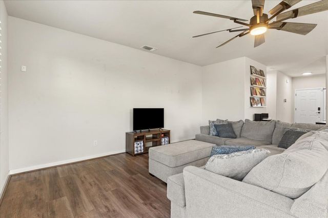 2001 Stone Wood Loop, Marysville, CA 95901