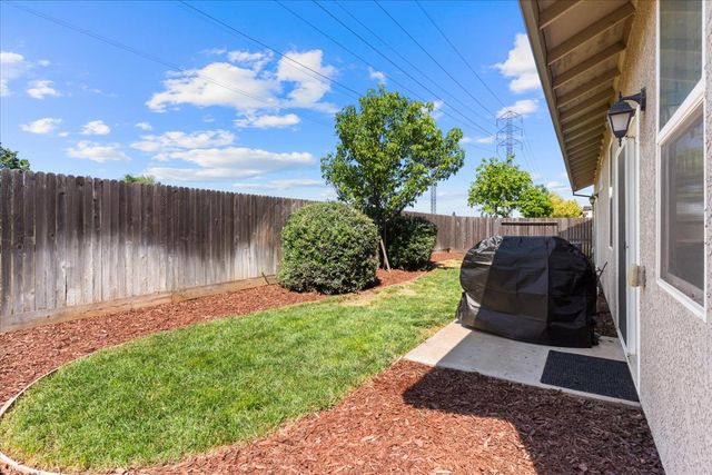 2001 Stone Wood Loop, Marysville, CA 95901