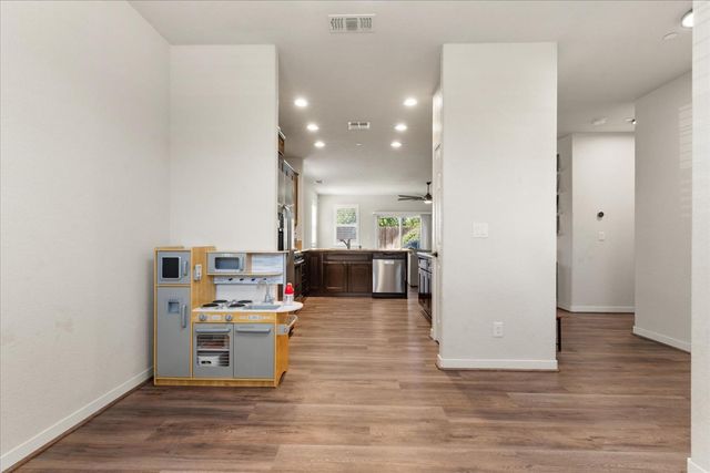 2001 Stone Wood Loop, Marysville, CA 95901