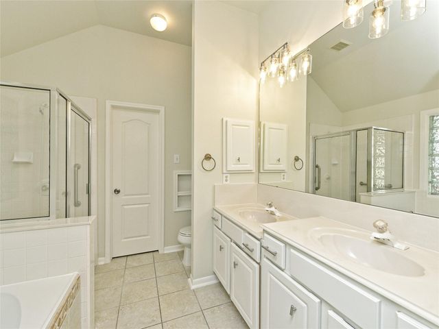 11 Troon DR, Austin, TX 78738