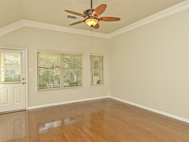 11 Troon DR, Austin, TX 78738