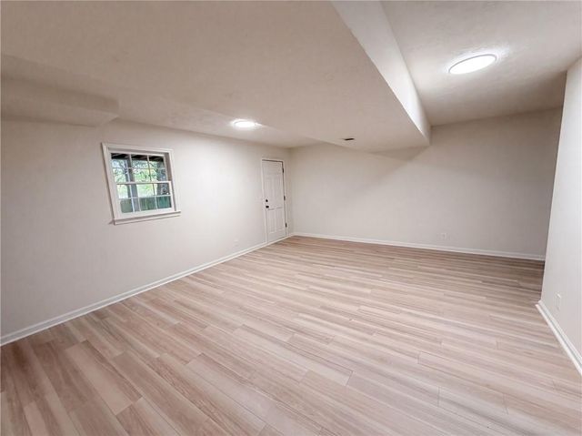 1825 Marsh Creek Drive, Lawrenceville, GA 30043