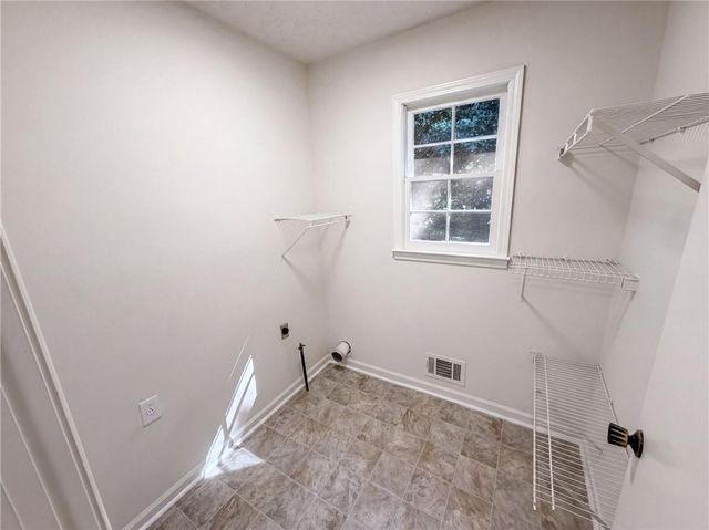 1825 Marsh Creek Drive, Lawrenceville, GA 30043