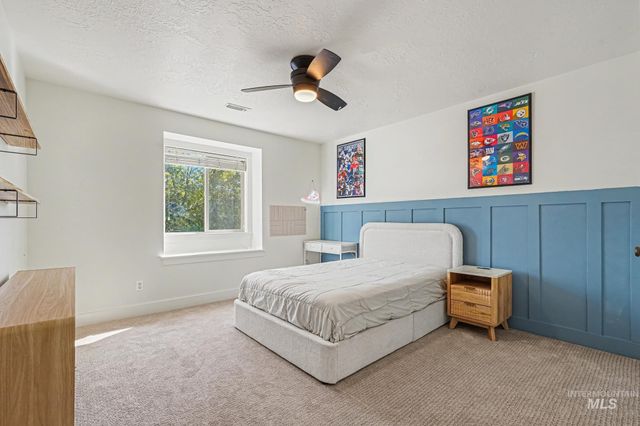 2340 S Alaska Way, Meridian, ID 83642