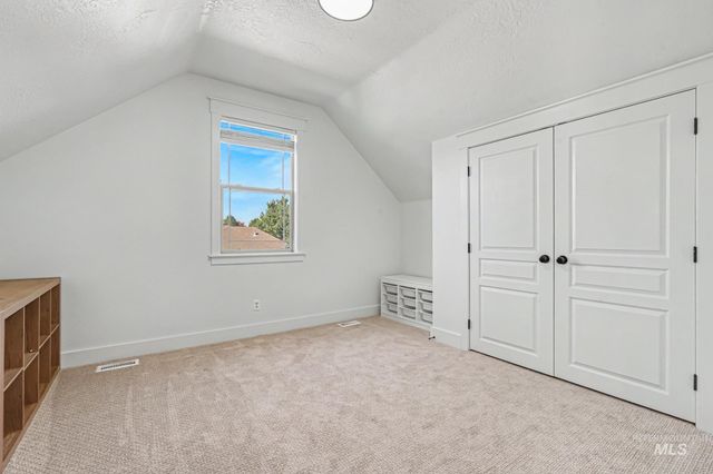 2340 S Alaska Way, Meridian, ID 83642