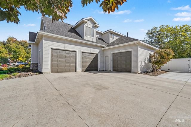 2340 S Alaska Way, Meridian, ID 83642