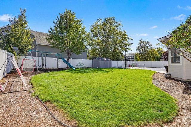 2340 S Alaska Way, Meridian, ID 83642