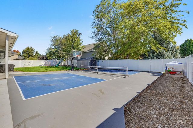 2340 S Alaska Way, Meridian, ID 83642
