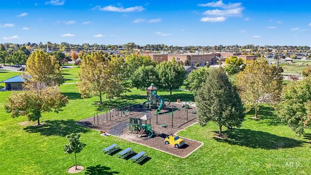 2340 S Alaska Way, Meridian, ID 83642