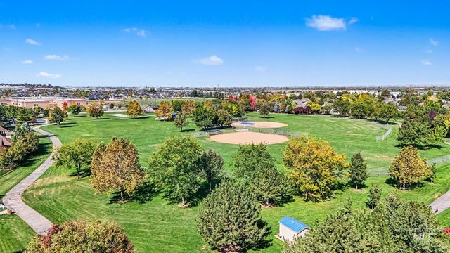 2340 S Alaska Way, Meridian, ID 83642