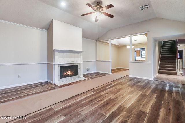 101 Chateau Place, Lafayette, LA 70503