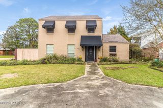 101 Chateau Place, Lafayette, LA 70503