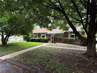 3113 S Scott Avenue, Independence, MO 64052