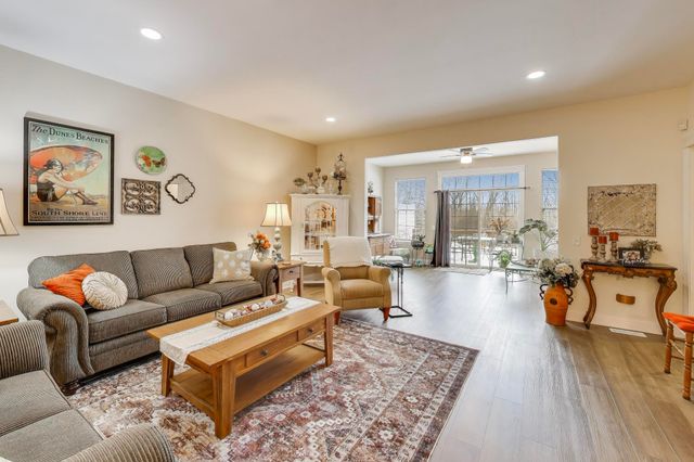 1465 Mybeck Place, Crown Point, IN 46307