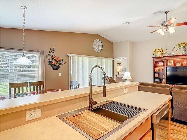 16304 SW 14TH COURT, Ocala, FL 34473