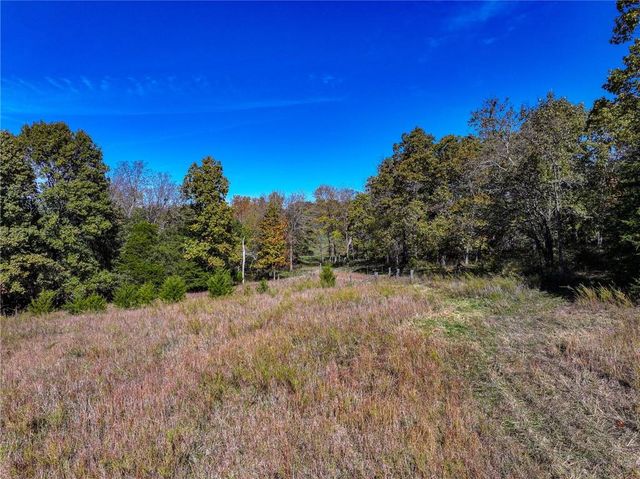 5125 SE 601 Road, Collins, MO 64738