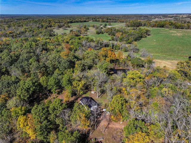 5125 SE 601 Road, Collins, MO 64738