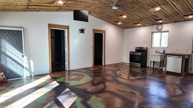 5125 SE 601 Road, Collins, MO 64738