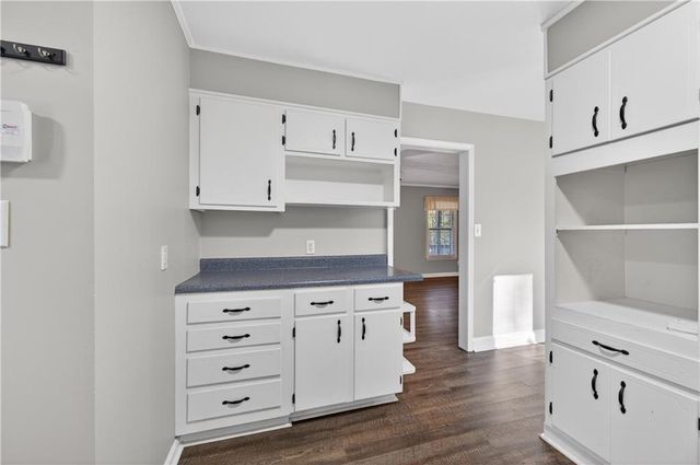 4031 Chestnut Drive, Flowery Branch, GA 30542