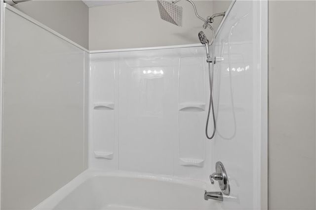 4031 Chestnut Drive, Flowery Branch, GA 30542