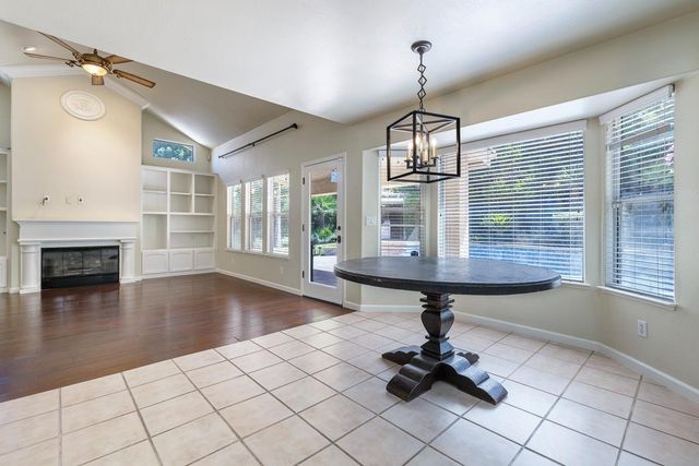 9396 N St Martin Drive, Fresno, CA 93720