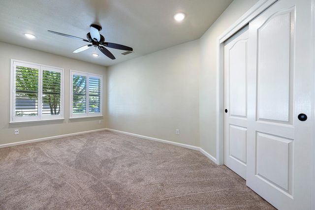 9396 N St Martin Drive, Fresno, CA 93720