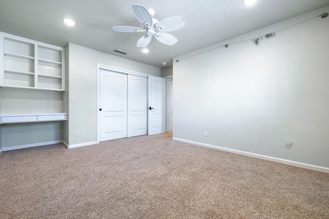 9396 N St Martin Drive, Fresno, CA 93720