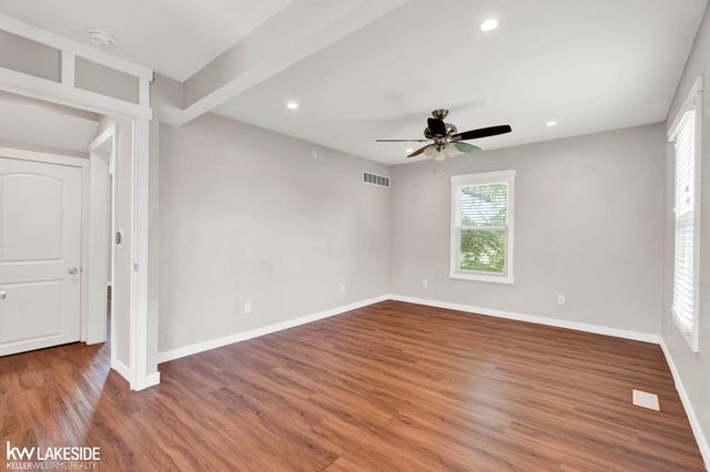 42040 Ryan Road, Sterling Heights, MI 48314