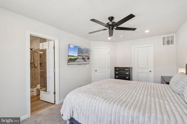 79 SWAN FIELD AVE, Ranson, WV 25438