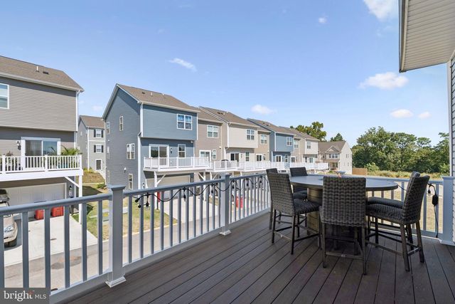 79 SWAN FIELD AVE, Ranson, WV 25438