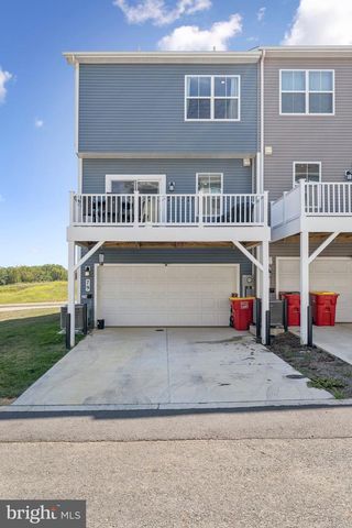 79 SWAN FIELD AVE, Ranson, WV 25438