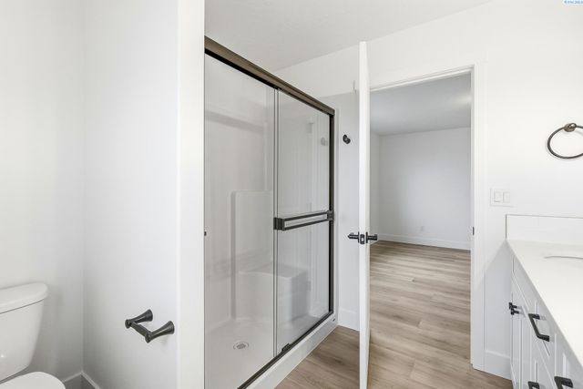 6485 W 29th Ct, Kennewick, WA 99338