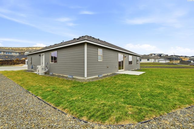 6485 W 29th Ct, Kennewick, WA 99338