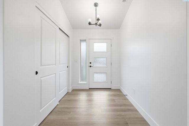 6485 W 29th Ct, Kennewick, WA 99338