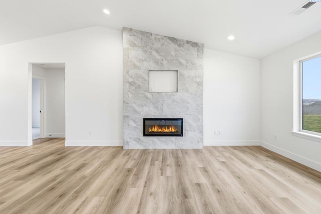 6485 W 29th Ct, Kennewick, WA 99338