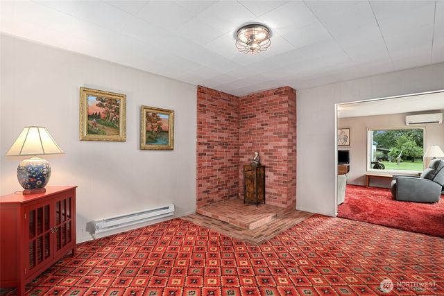 215 H Street, Cosmopolis, WA 98537