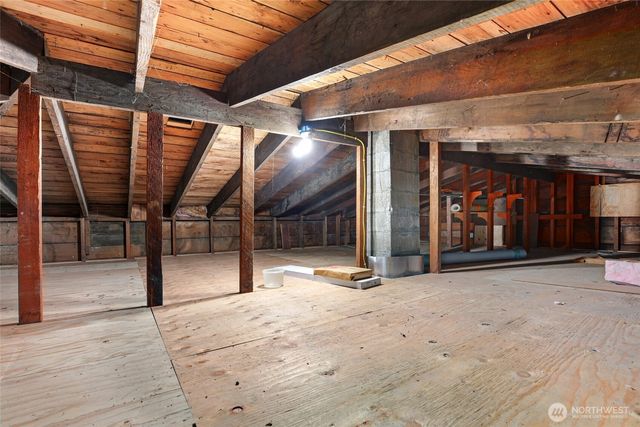 215 H Street, Cosmopolis, WA 98537