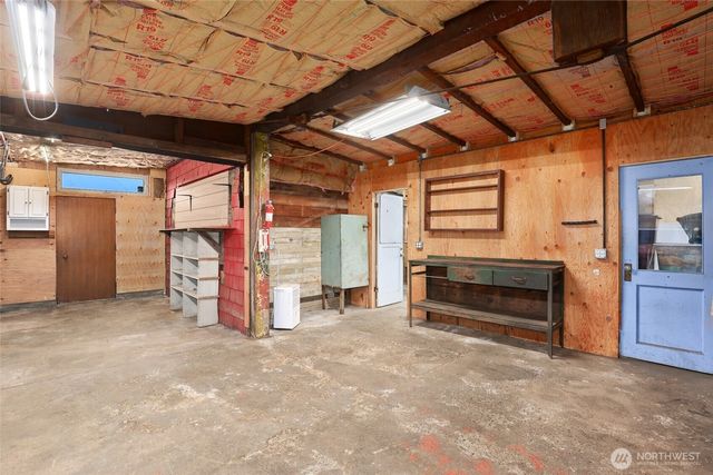 215 H Street, Cosmopolis, WA 98537