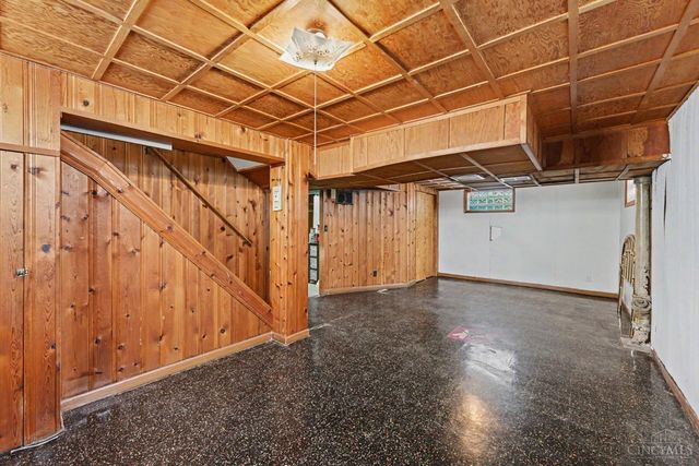 2302 Woodburn Avenue, Middletown, OH 45042