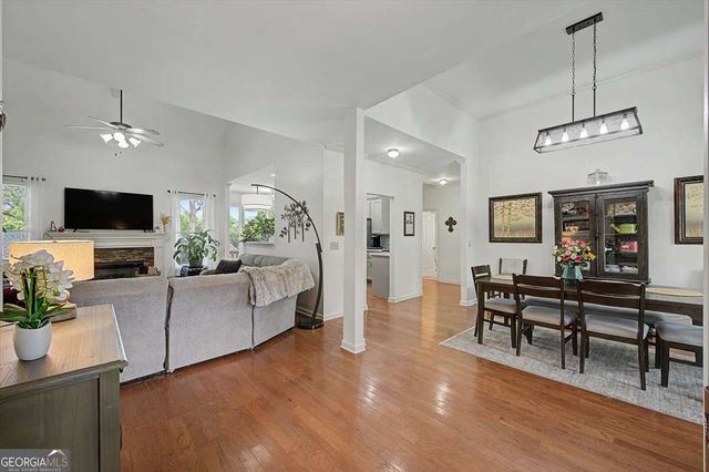 320 Cabinwood Trail, Canton, GA 30115