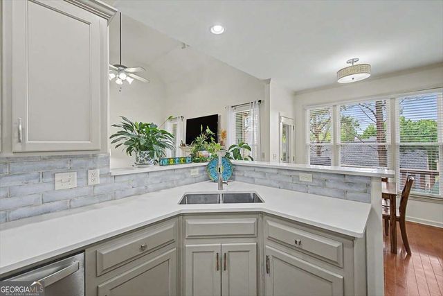 320 Cabinwood Trail, Canton, GA 30115