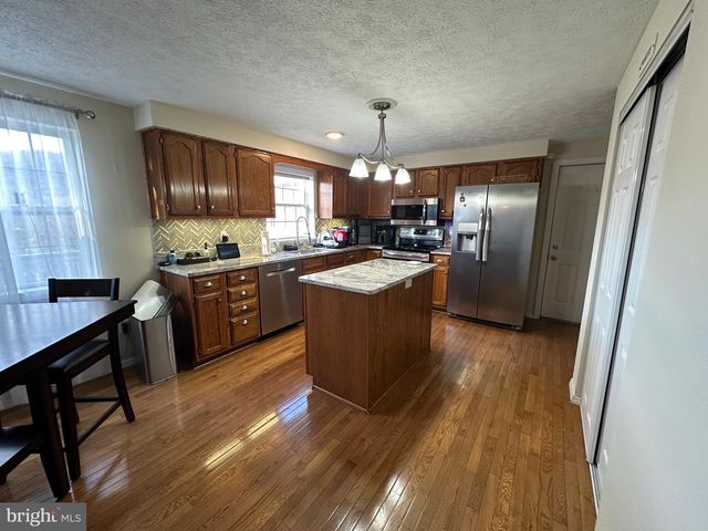 382 RIDGEWOOD DR, Fort Ashby, WV 26719