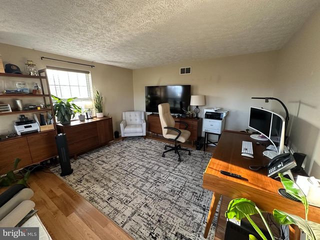 382 RIDGEWOOD DR, Fort Ashby, WV 26719