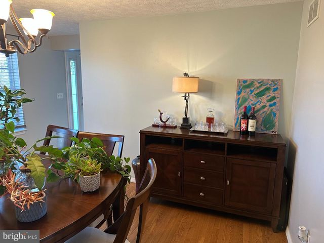 382 RIDGEWOOD DR, Fort Ashby, WV 26719