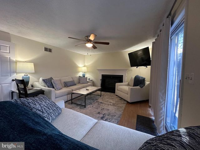 382 RIDGEWOOD DR, Fort Ashby, WV 26719