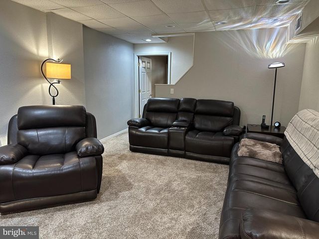 382 RIDGEWOOD DR, Fort Ashby, WV 26719