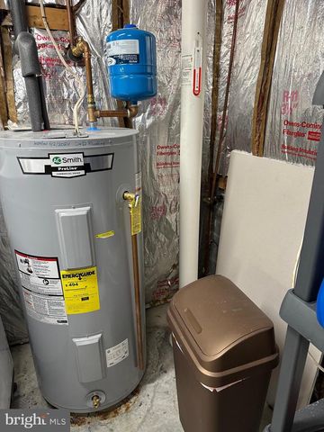 382 RIDGEWOOD DR, Fort Ashby, WV 26719