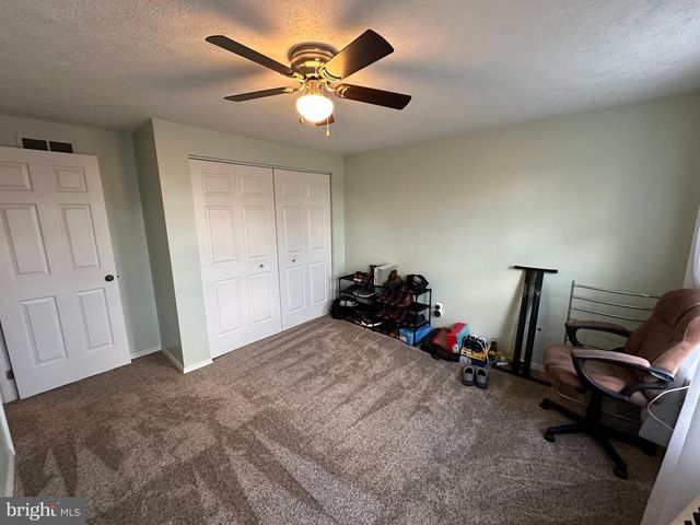 382 RIDGEWOOD DR, Fort Ashby, WV 26719